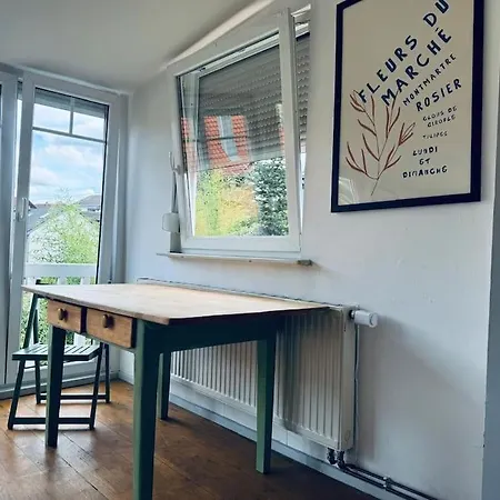 شقة 100 M2, 3 Zimmer, Parkplaetze, Balkon, Europapark Hohberg